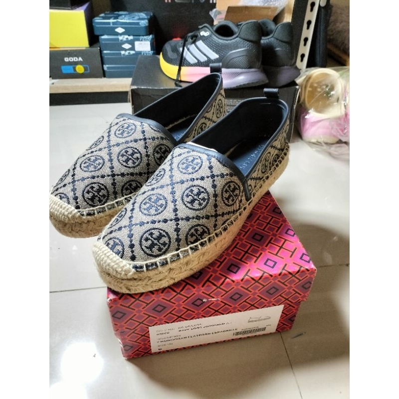 Sepatu Tb T Monogram flatform Espadrille Navy Logo Jaquard