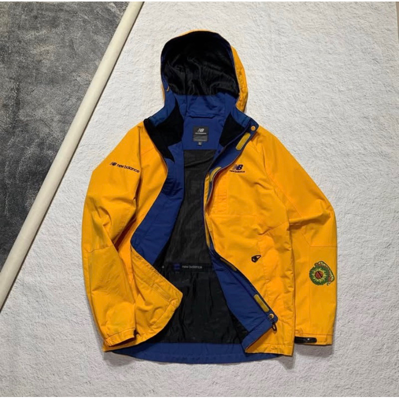 nb outdoor jacket