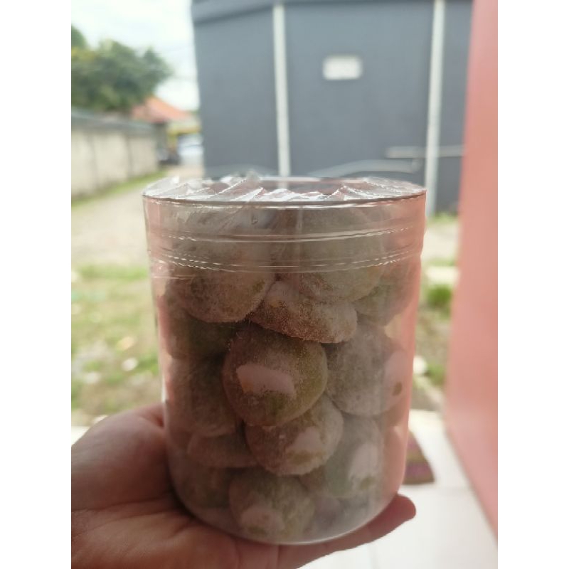 

Putri Salju Pandan Cookies Toples Tabung 600ml