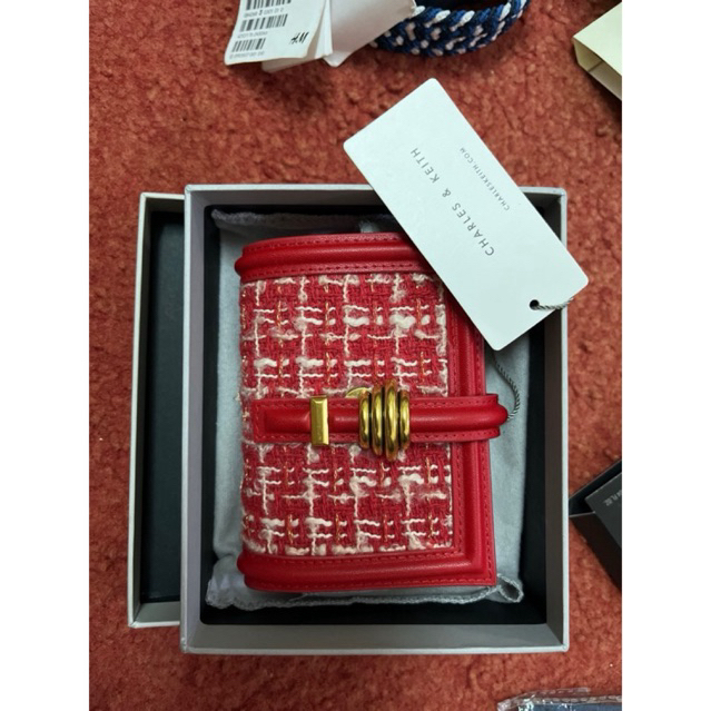 CHARLES AND KEITH MINI WALLET ORIGINAL