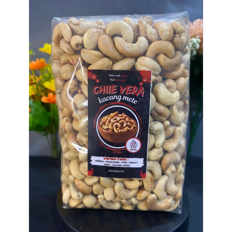 

Kacang Mete Varian Oven Asli Wonogiri