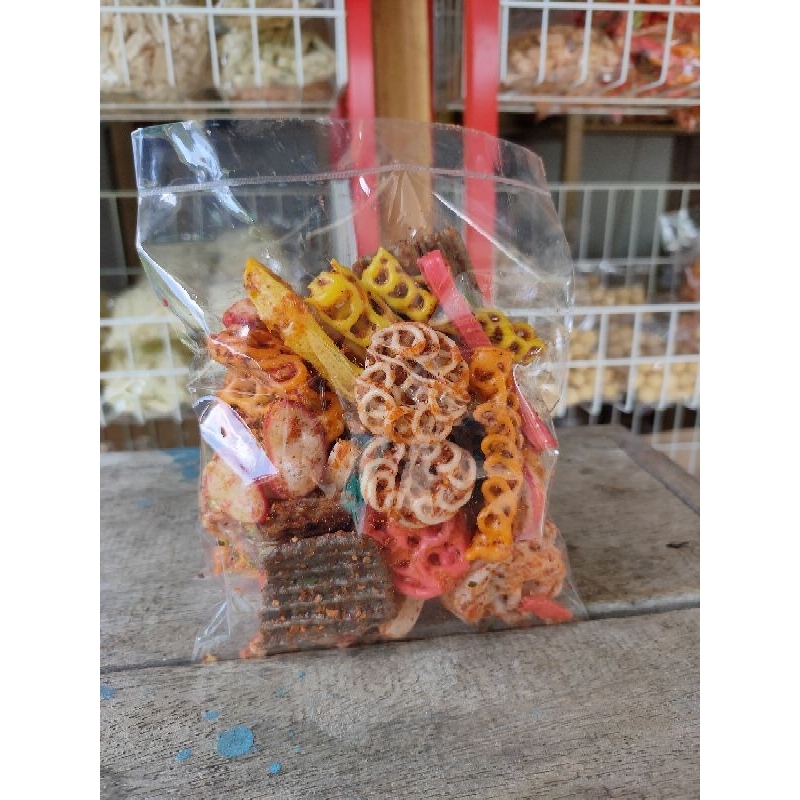 

keripik seblak campur