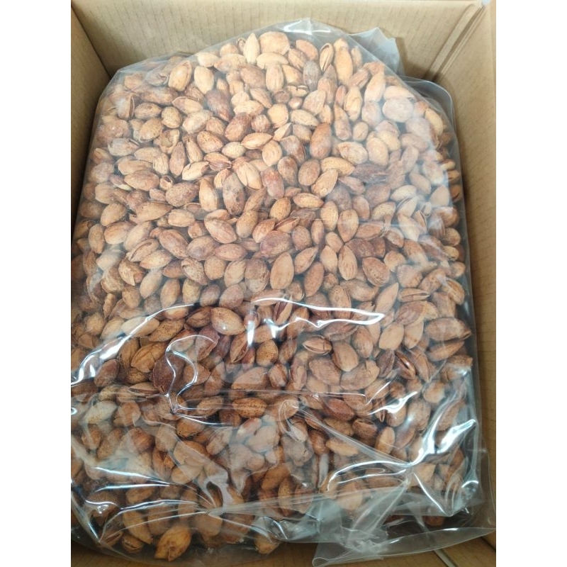 

KACANG ALMOND ROASTED PANGGANG rasa susu siap makan.