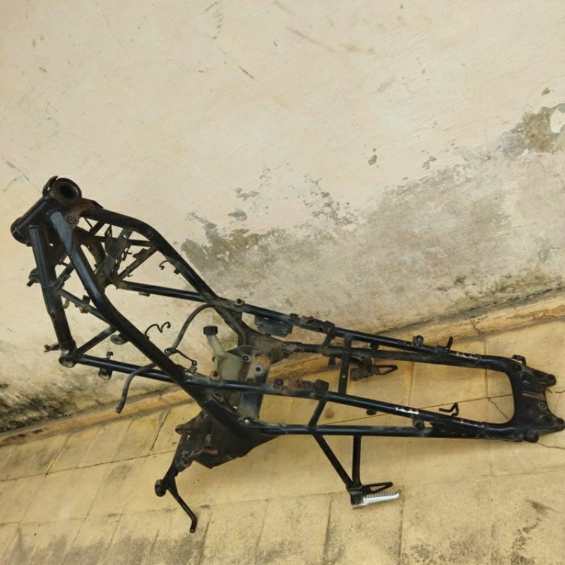 frame/rangka CB150R old 2013