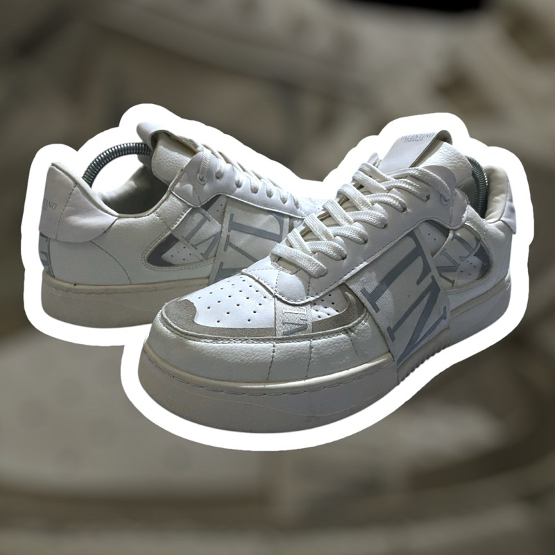 Valentino Garavani VL7N Low Top Leather Sneaker Second Size 42