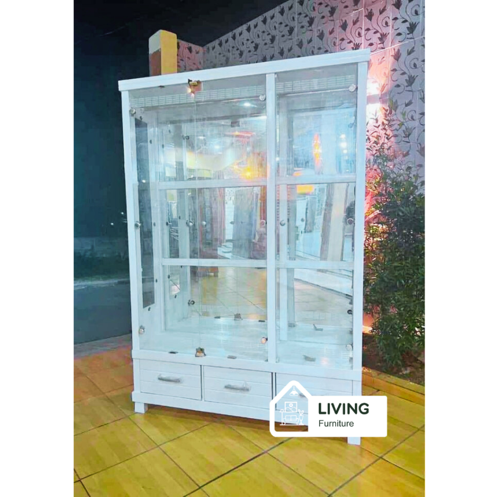 Lemari Pajangan Kristal 3 Pintu Kayu / Bufet Pajangan Kaca / Buffet Pajangan Kristal Minimalis