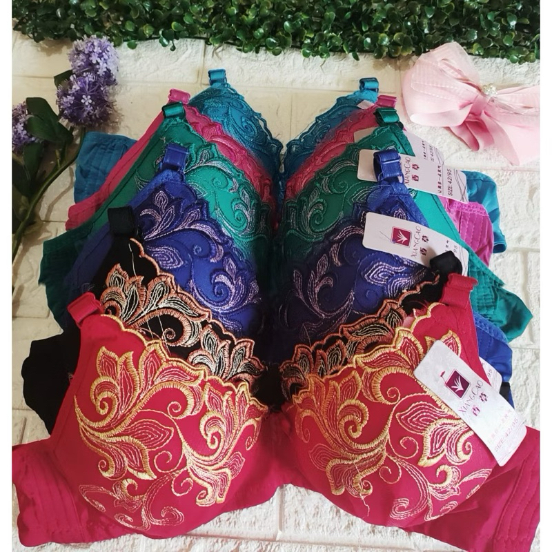 BRA BH BORDIR TANPA KAWAT BUSA TIPIS KAIT 2 Warna kirim Random