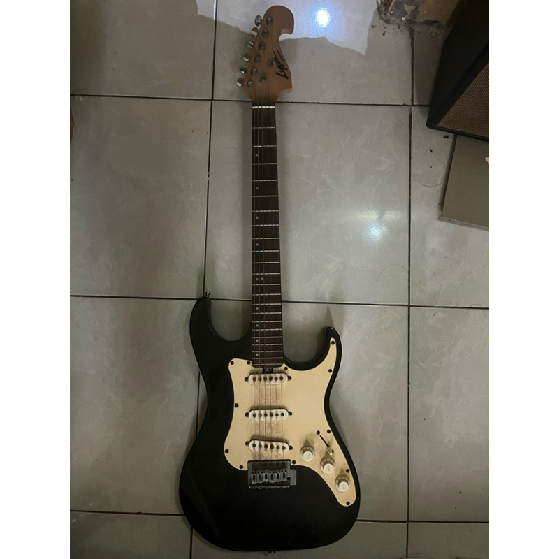 gitar washburn lyon series