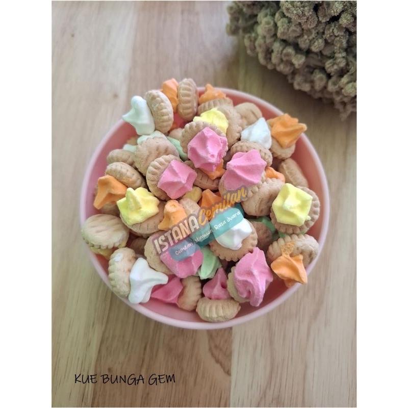 

Kue Bunga Gem Kemasan 1kg