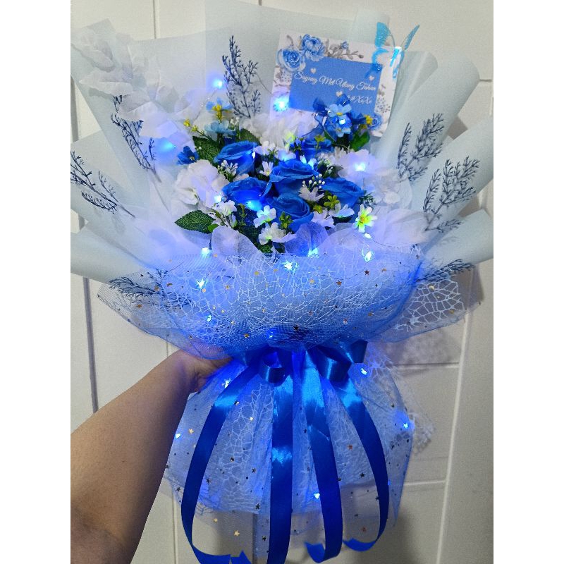 

BUKET BUNGA / BUKET BIRU / BUKET VALENTINE / BUKET ANNIVERSARY / BUKET BATAM / BUKET MURAH / BUNGA / BUKET ULTAH / KADO ULTAH / HAMPERS / BUKET WISUDA