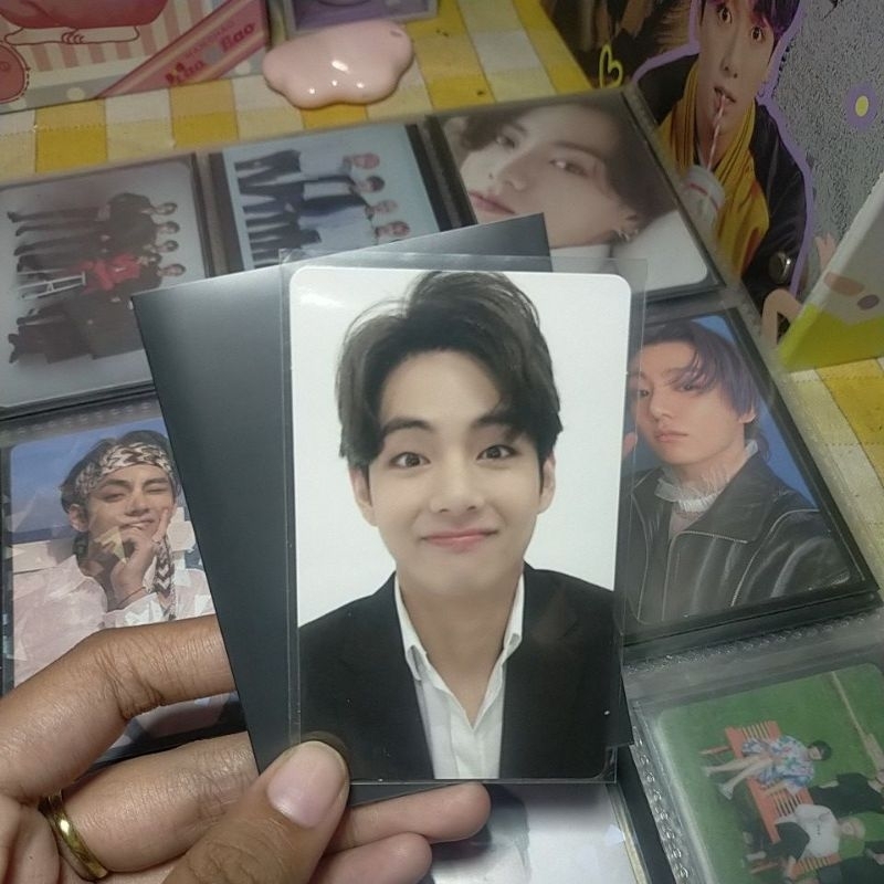 (Baca Desk) Photocard BTS V Memories 2020