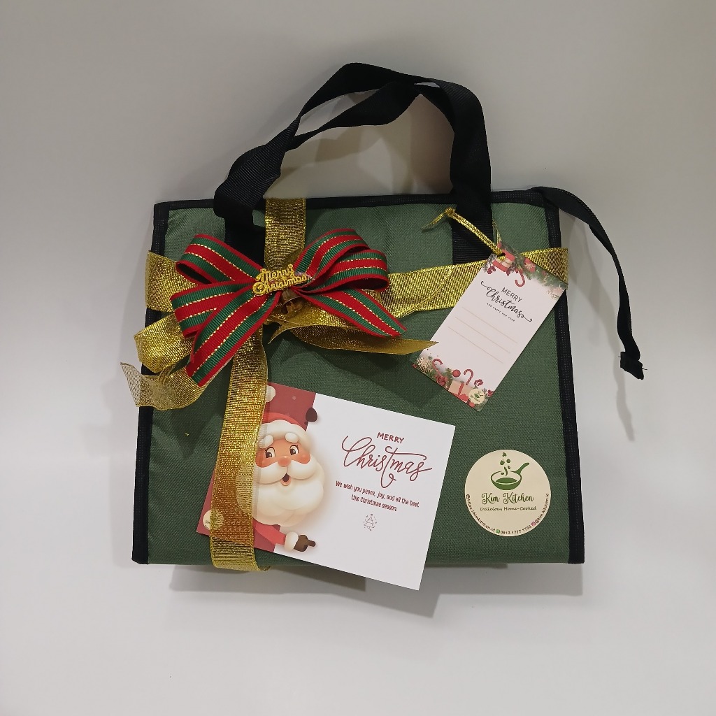 

Hamper Parcel Natal Tahun Baru - Thermal Bag Isi Siomay Dimsum Ayam Udang + Kartu Ucapan