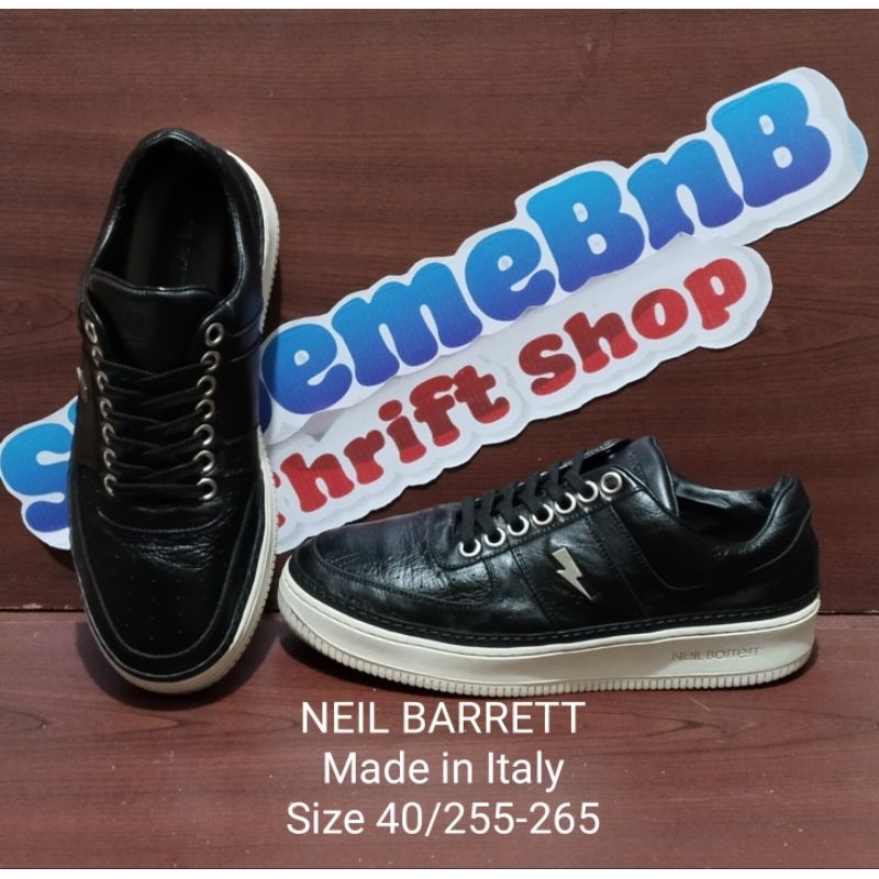 NEIL BARRETT