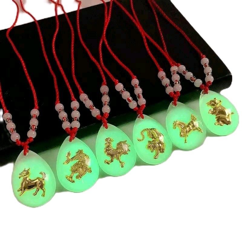 Kalung Model Batu Giok Menyala Dalam Gelap 12 Shio Buddha Guan Yin Kwan Im 12 Zodiac Character Red C
