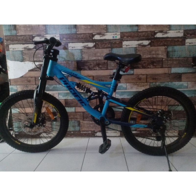 Sepeda MTB Pacific X-Cross ring 20"