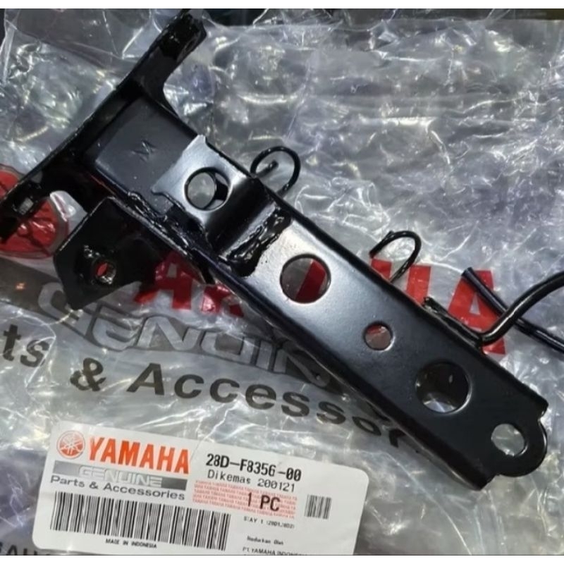 Bracket Breket Dudukan Tameng Depan Yamaha Mio Smile 28D-F8356-00