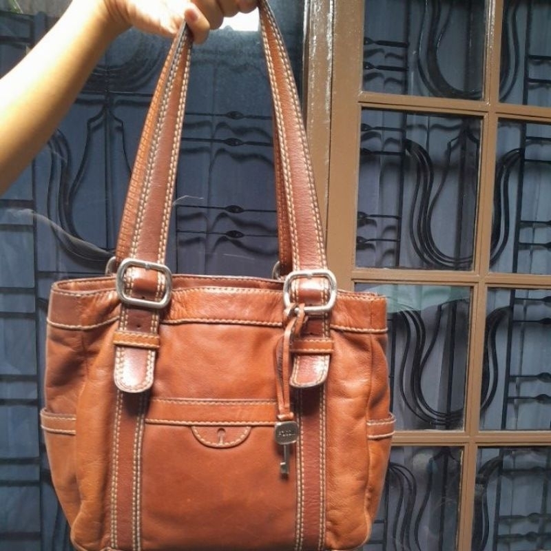 Tas Fossil preloved# tas fossil preloved authentic#tas fossil preloved vintage#fossil brown vintage#