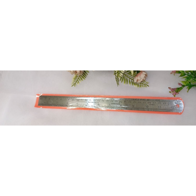 

penggaris besi 30 cm