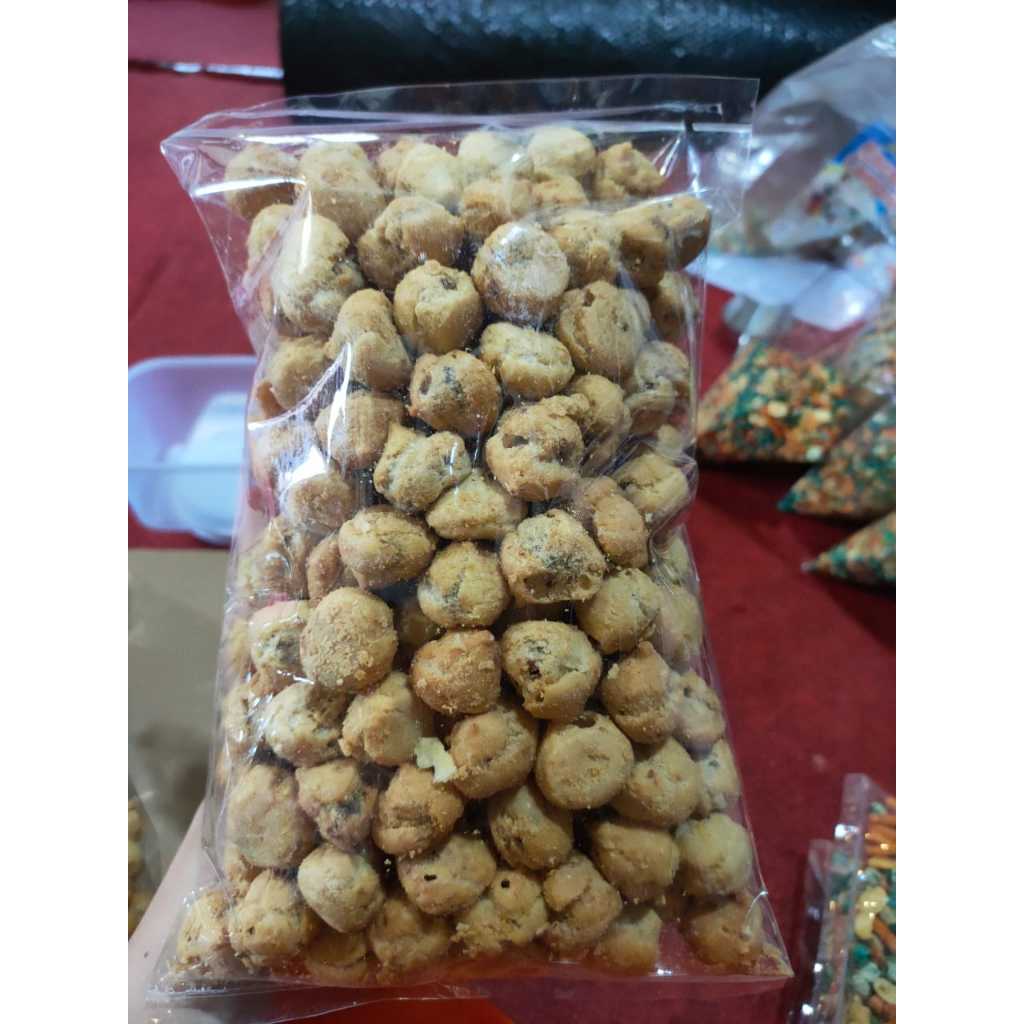 

[Ready Stock - Kemasan 500g] Duosus Kue Soes Coklat Repack isi 1/2kg Viral Laris | Duosus Coklat 1/2kg | Duosoes Kering Coklat | Duosoes | Duosus Kue Soes Coklat Kiloan Exp 2025 Chocolate Food