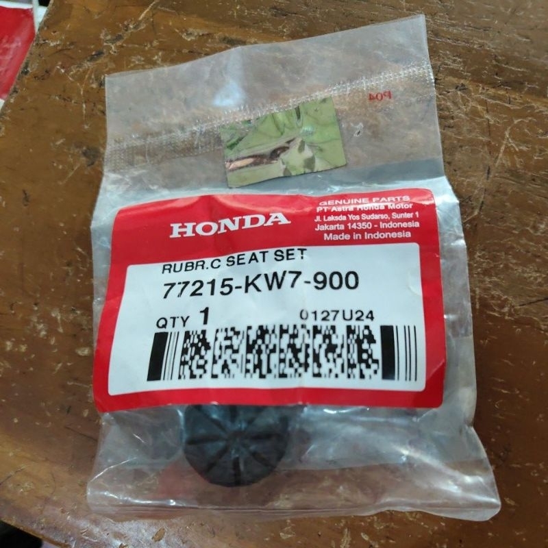 Karet Jok Honda asli 77215-KW7-900