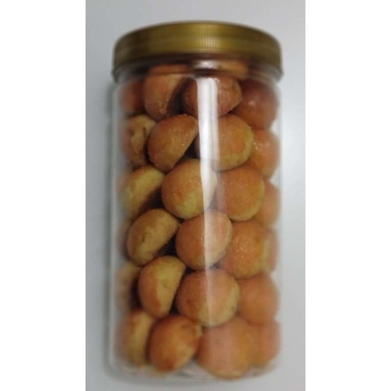 

Nastar Premium Lumer 750gram (toples 1000ml)