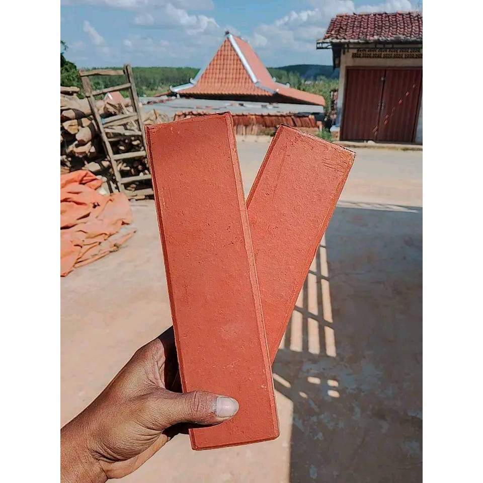 Bata Tempel Terakota