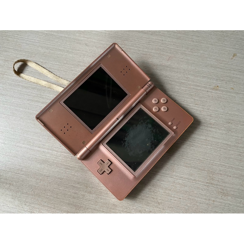 Nintendo DS Lite