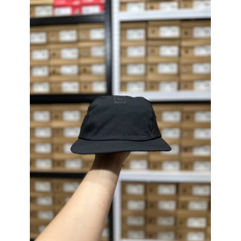 TOPI RUNNING SKECHERS BONED RUN CAMPER BLACK CAP SKEHOMZCM4BK SKECHERS HAT ORIGINAL