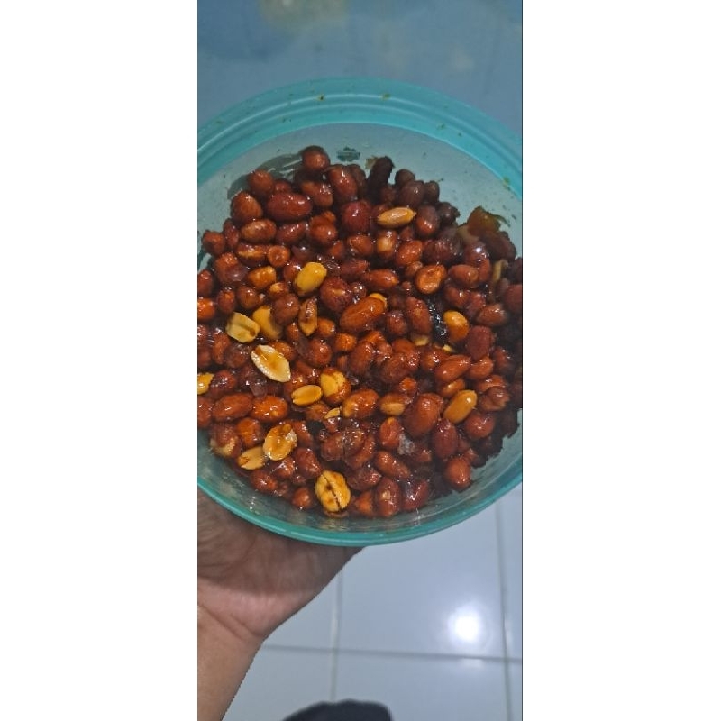 

kacang balado manis pedas gurih