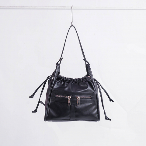 Filsya Chelsea Tas Selempang Besar Tas Wanita Sling Bag Banyak Kantong Muat Banyak