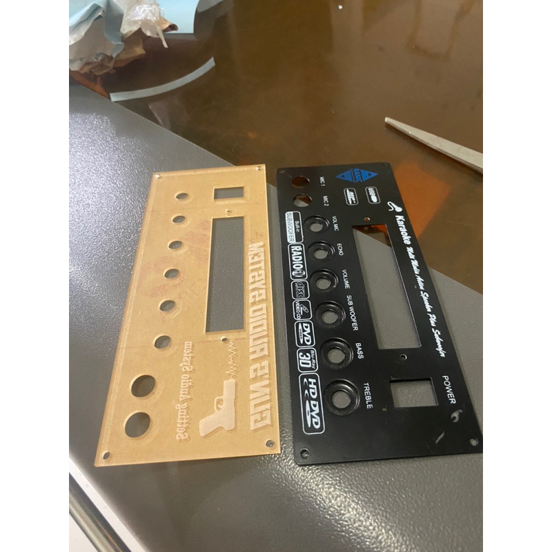 

Custom Order Akrilik Laser Cut dan Grafir