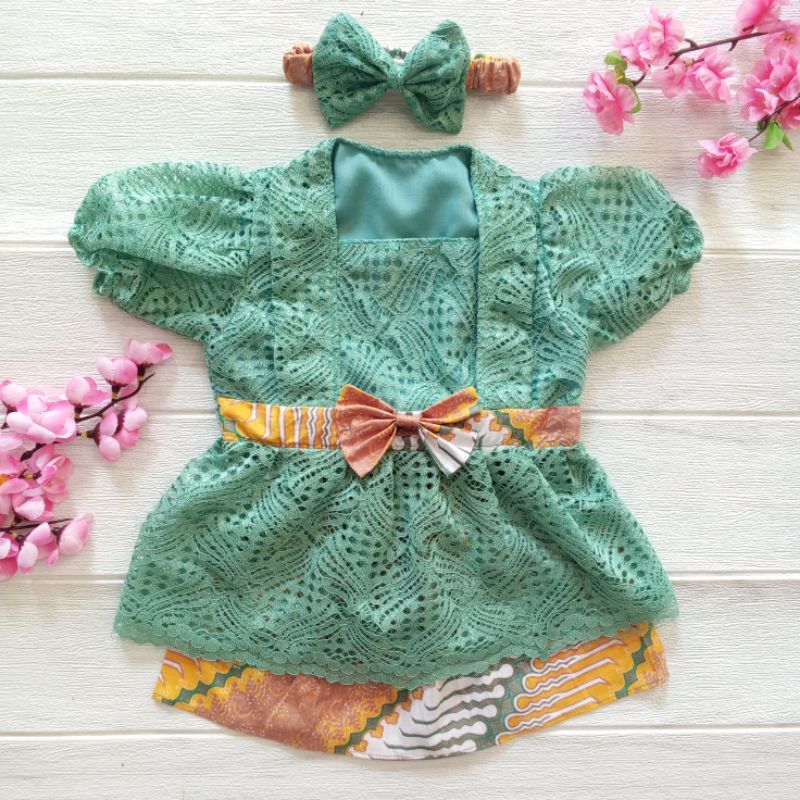 Set Kebaya Anak Bayi Perempuan 6 Bulan Kutubaru Encim Brukat Batik Hijau Mint Free Bando