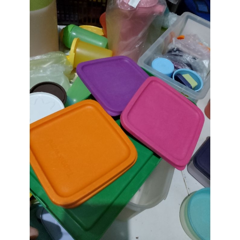 Tutup Toples Tupperware