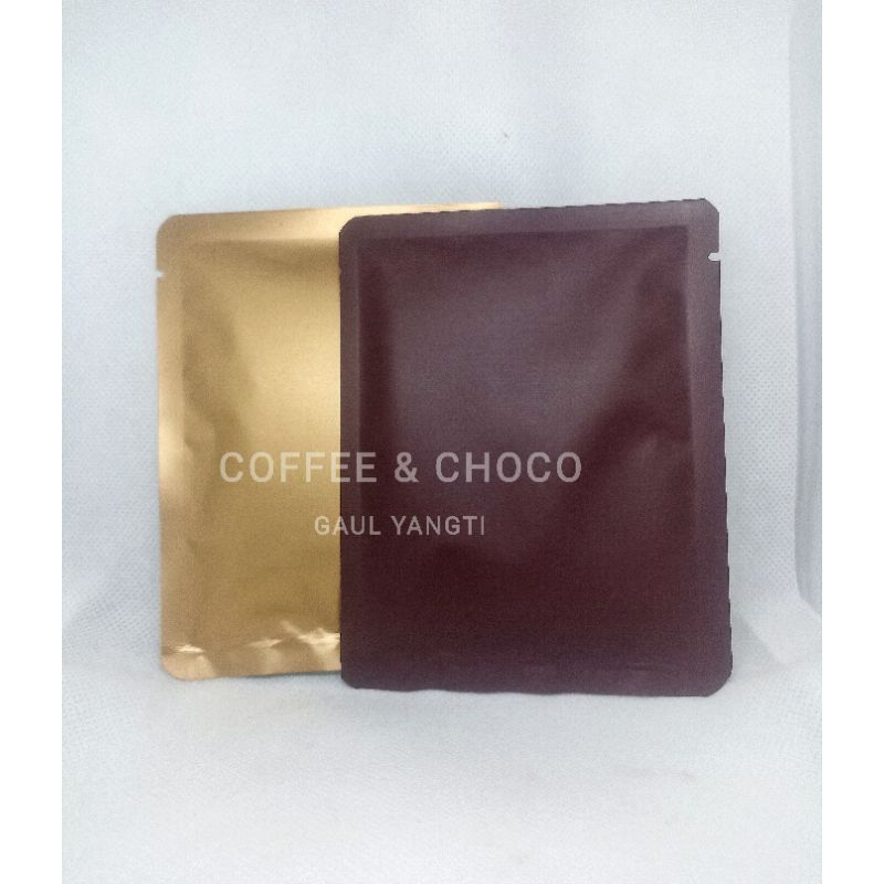 

Paket Kopi dan Cokelat Premium Siap Seduh