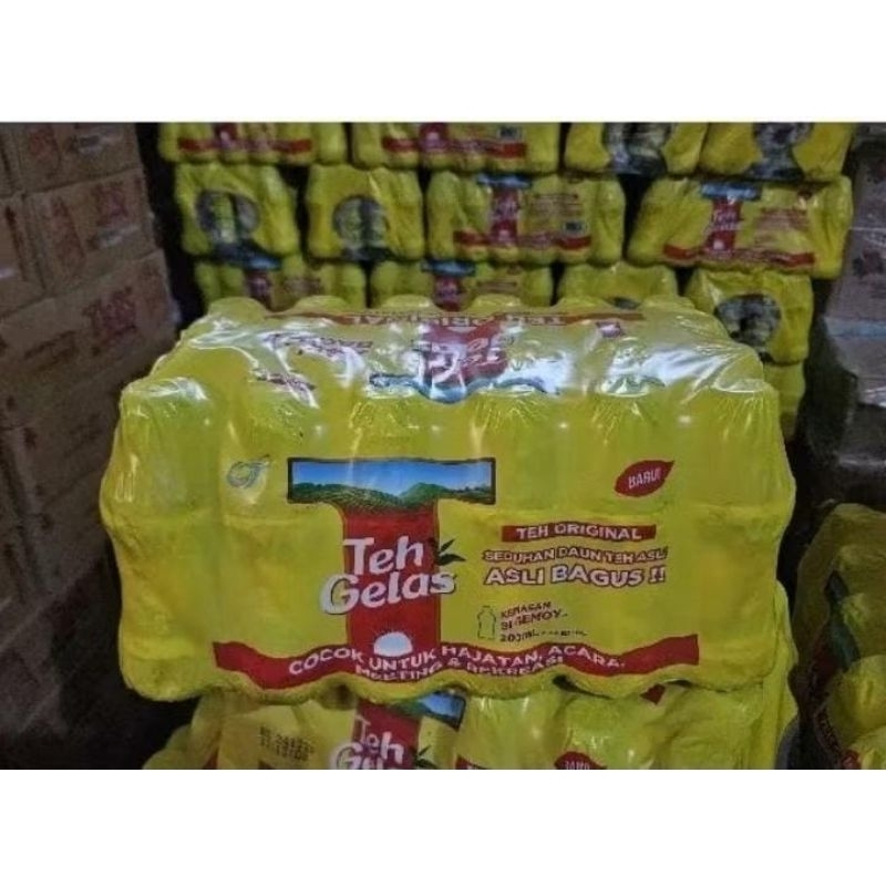 

TEH GELAS PET BTL ORIGINAL 350Ml