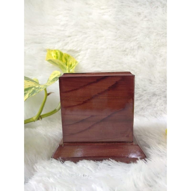 TATAKAN KAYU, VANDEL KAYU, PLAKAT WISUDA, PLAKAT MURAH, PLAKAT AKRILIK, PLAKAT MARMER,PLAKAT CUSTOM,