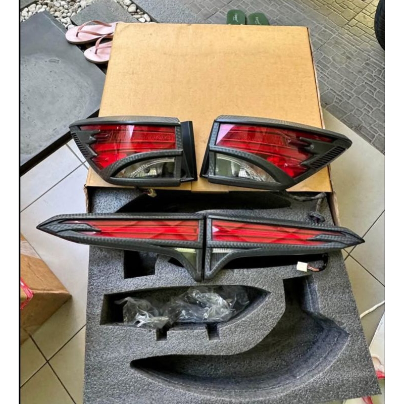 Stoplamp Stop Lamp Lampu Belakang Original Toyota Fortuner Vrz 2017