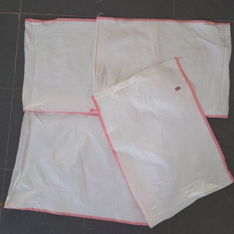 Karung Beras 25 Kg – Putih Polos - Strep Merah