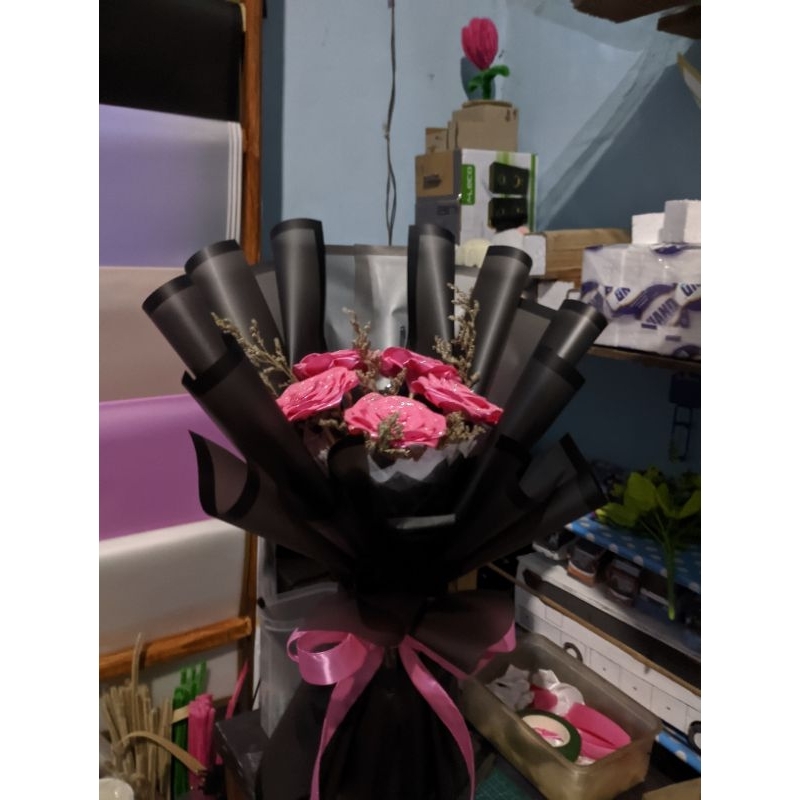 

Buket Bunga Satin +gliter+Lampu+ LED Untuk Gift ,Ulang tahun Aniversary DLL.