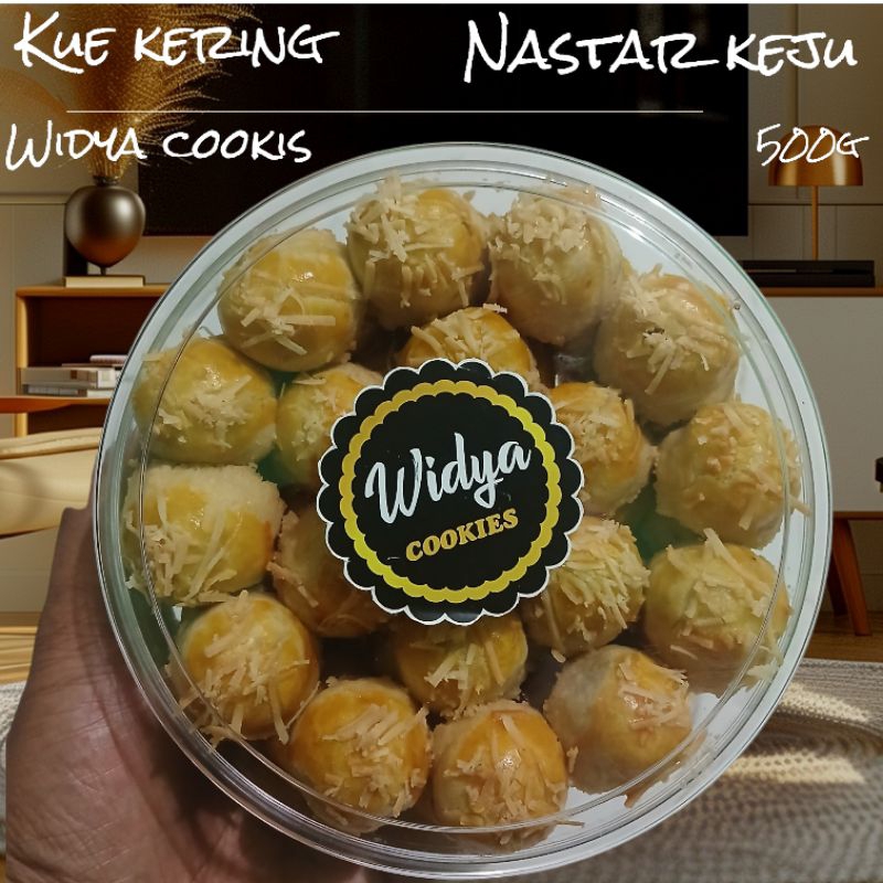 

KUE NASTAR SELAI NANAS TABUR KEJU 500G/KUE KERING HOME MADE CEMILAN KELUARGA.