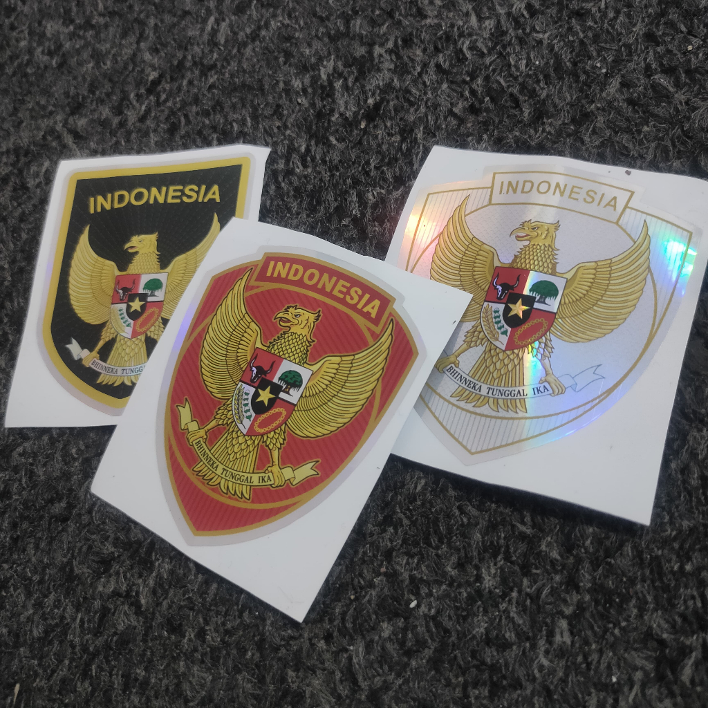 

STIKER HOLOGRAM TIMNAS INDONESIA / STIKER GARUDA INDONESIA / STIKER BOLA / STIKER INDONESIA