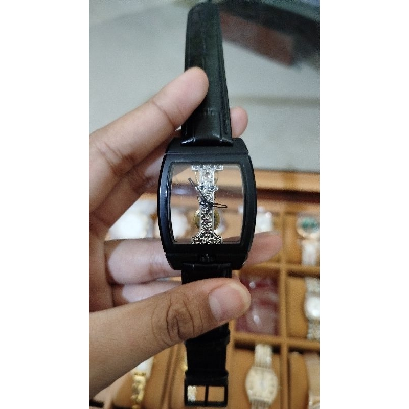 Jam Corum Transparan Unisex