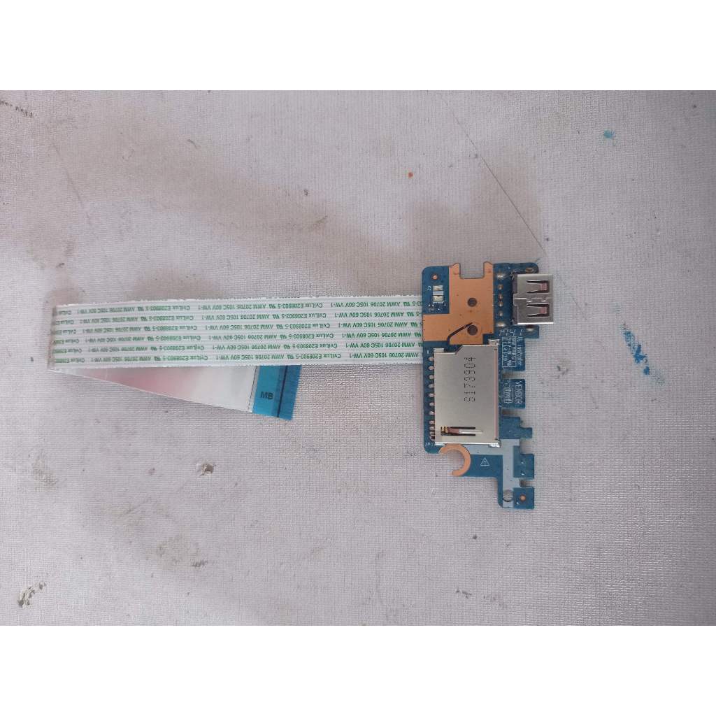 Child Board USB Laptop hp 15 bw066ax CSL50 LS-E795P Bekas Second 66