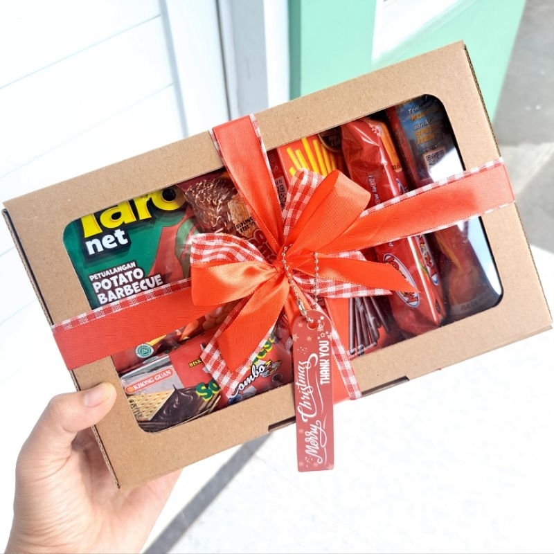 

HAMPERS ULANG TAHUN / HAMPERS SNACK / HAMPERS MERAH