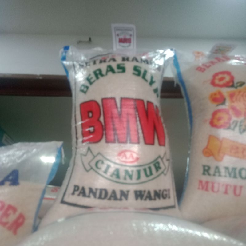 

beras BMW 20 kg