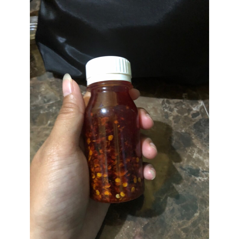 

Chili oil 100ml,termurah,pedesnya sopan no lada