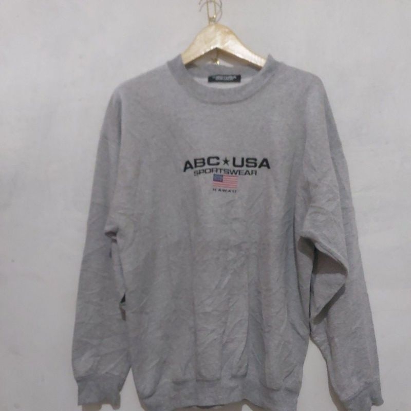 Crewneck.ABC.USA