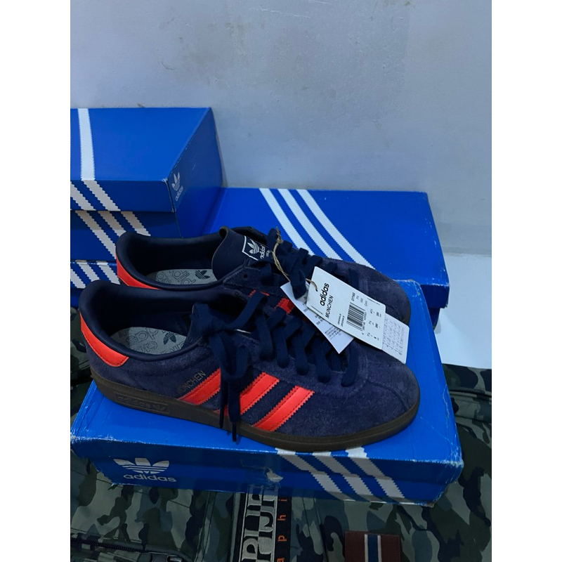 sepatu adidas casuall adds muchen dublin like new