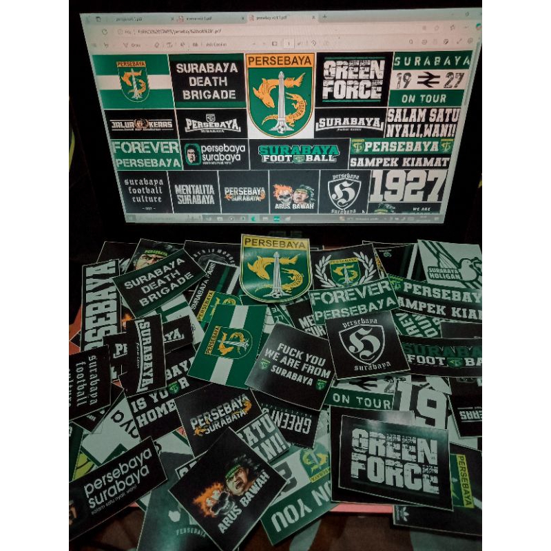 

STIKER PERSEBAYA SURABAYA ISI 49+pcs BAHAN VINYL