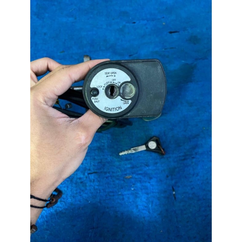 Kunci kontak yamaha lexi 125 original